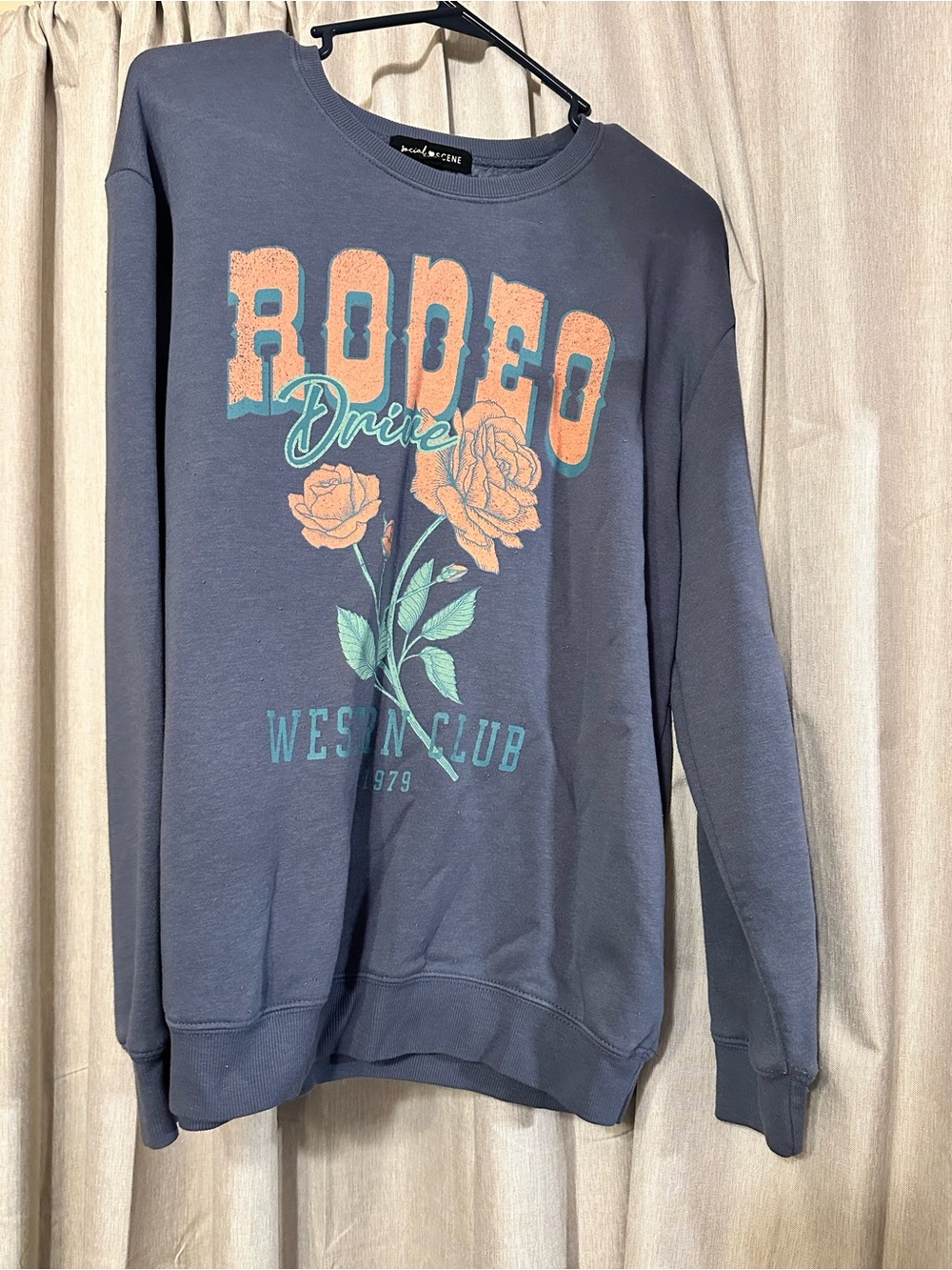 Rodeo Drive Western Club Graphic Sweatshirt